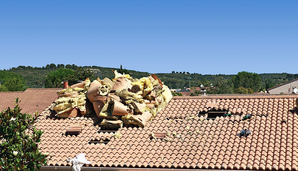 Mr Insulation conducting Debris Removal at a house in Perth